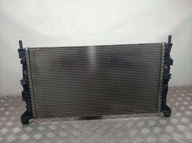 Radiador de esfriamento de motor 3M5H8005TL VOLVO