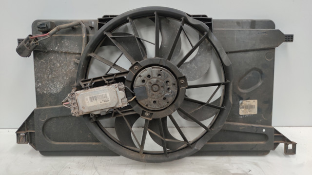 Difusor do radiador de esfriamento, montado com motor e roda de aletas 3M5H8C607UH VOLVO