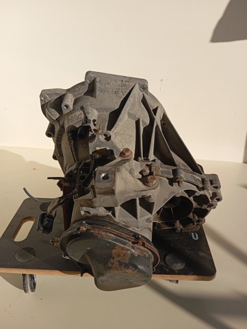 3M5R7002ND Ford
