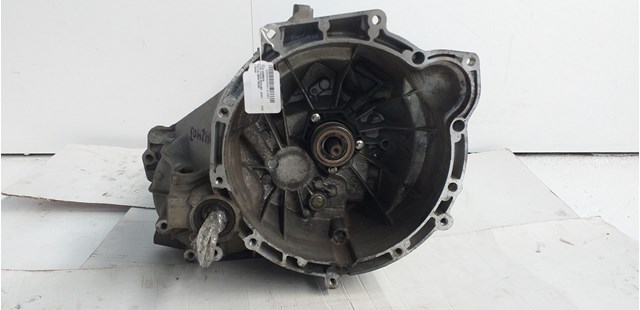 3M5R7002NE Ford