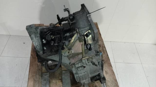 3M5R7002YG Mazda