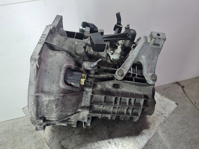 Caixa de Mudança montada (caixa mecânica de velocidades) 3M5R7F096YF MAZDA