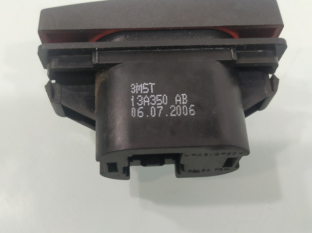 Botão de ativação do sinal de emergência 3M5T13A350AB FORD