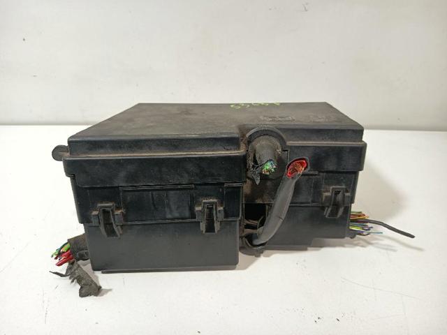 3M5T14A142AB Ford