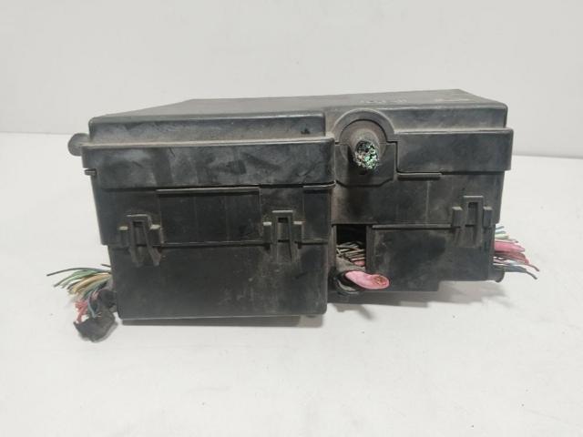 3M5T14A142AB Ford