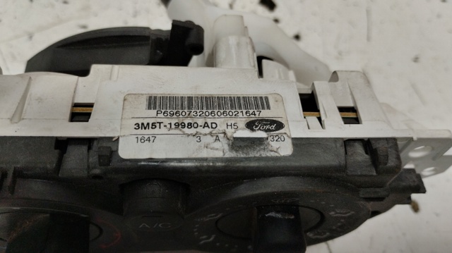 3M5T19980AD Ford