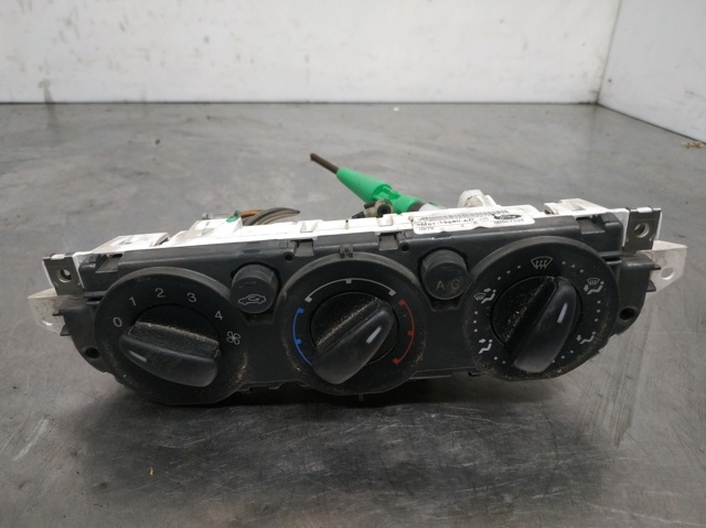 Unidade de controlo dos modos de aquecimento/condicionamento 3M5T19980AD FORD