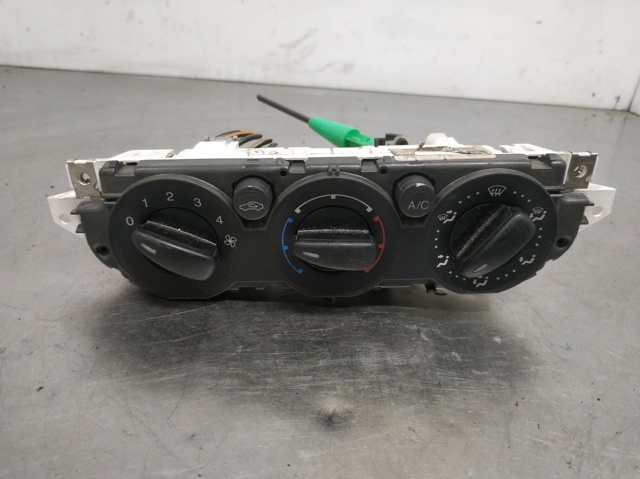Unidade de controlo dos modos de aquecimento/condicionamento 3M5T19980AD FORD