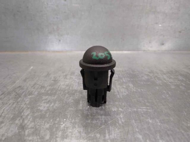 3M5T19E663 Ford