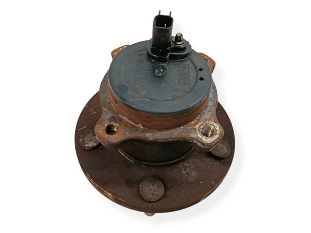 Cubo traseiro 3N612C299A MAZDA
