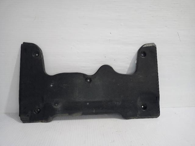 Proteção de fundo direita 3Q0199110A VAG