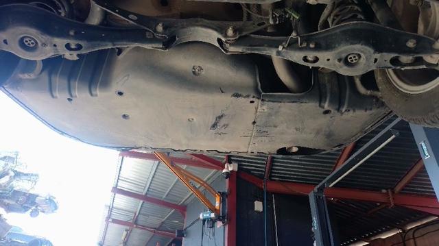 Viga de suspensão traseira (plataforma veicular) 3Q0505235AH VAG