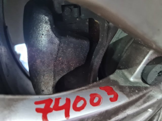 Suporte do freio traseiro esquerdo 3Q0615423 VAG