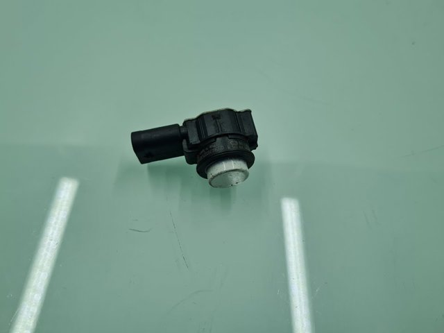 Sensor traseiro de sinalização de estacionamento (sensor de estacionamento) 3Q0919275B VAG