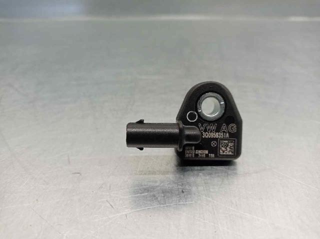 Sensor AIRBAG dianteiro 3Q0959351A VAG