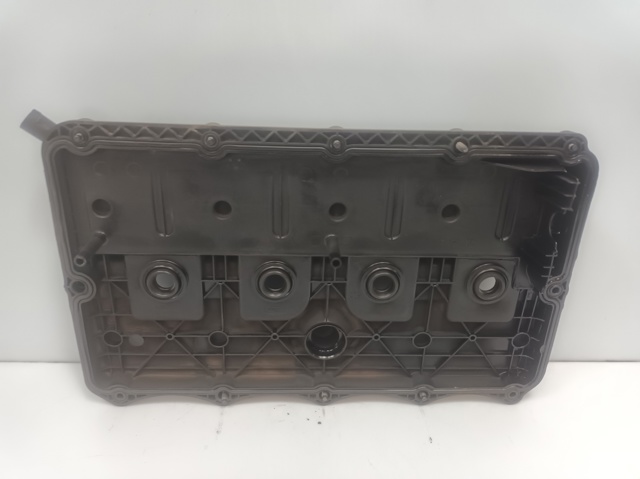 Tampa de válvulas 3S7Q6K271BA FORD