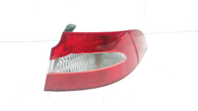 Lanterna traseira direita externa 3T5945096 VAG