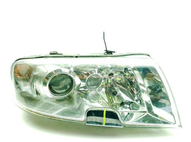 Luz direita 3U1941018H VAG