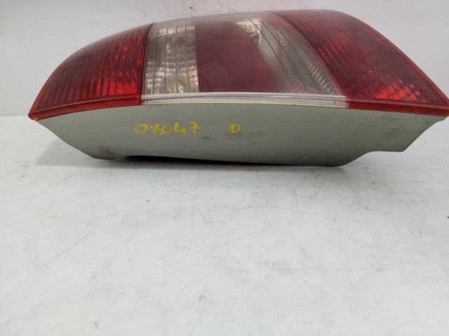 Lanterna traseira direita 3U5945096A VAG