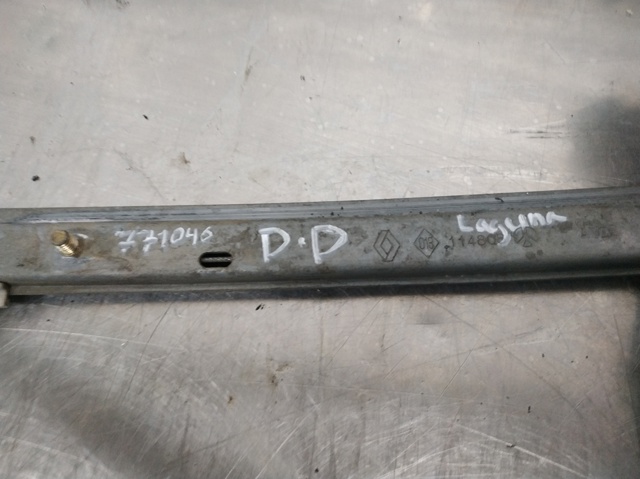 Mecanismo de acionamento de vidro da porta dianteira direita 400569 RENAULT