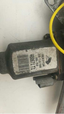 Mecanismo de acionamento de vidro da porta dianteira esquerda 400671T1 PEUGEOT