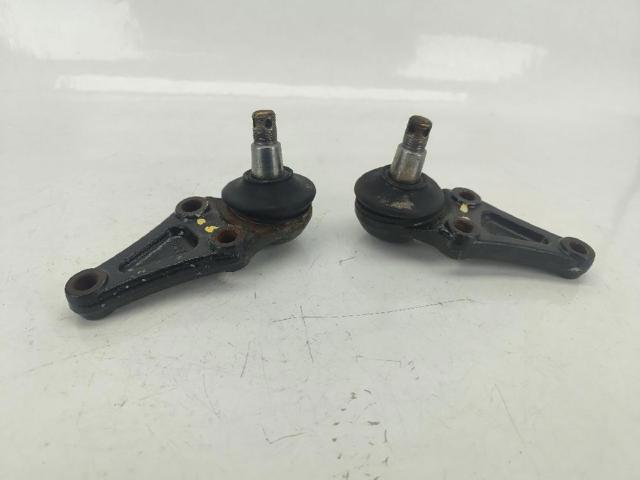 Suporte de esfera inferior 4013A314 MITSUBISHI