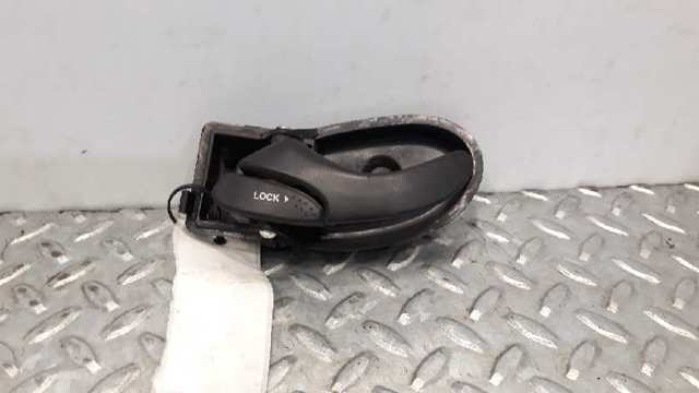 Maçaneta interna esquerda da porta dianteira 4077922 FORD