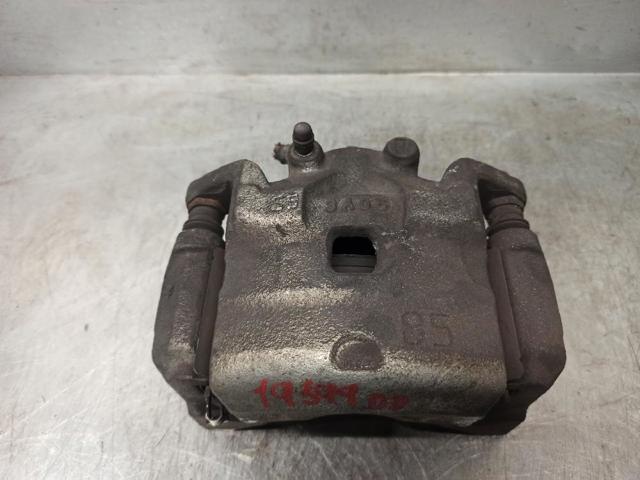 Suporte do freio dianteiro direito 410011KC2C NISSAN