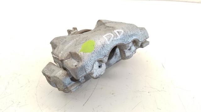 Suporte do freio dianteiro direito 410016711R RENAULT