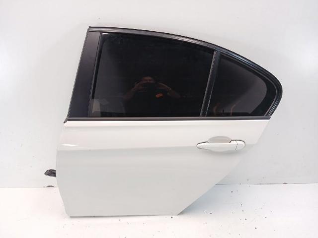 Porta traseira esquerda 41009628761 BMW