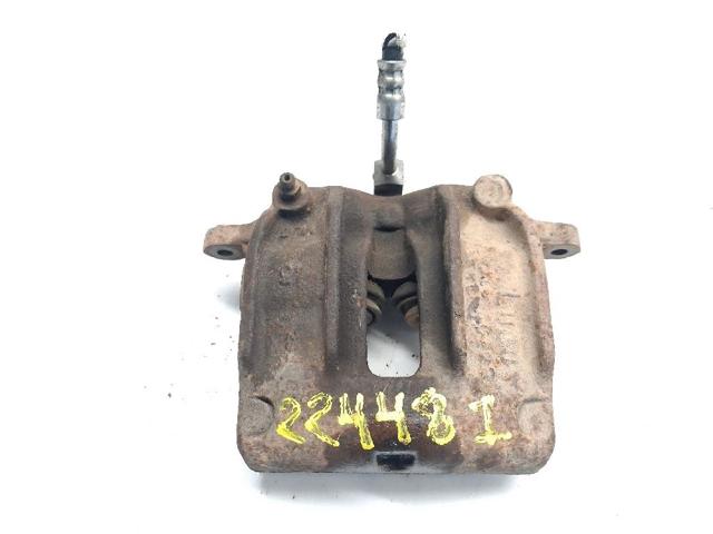 Suporte do freio dianteiro esquerdo 410107F000 NISSAN