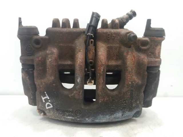 Suporte do freio dianteiro esquerdo 410111997R RENAULT