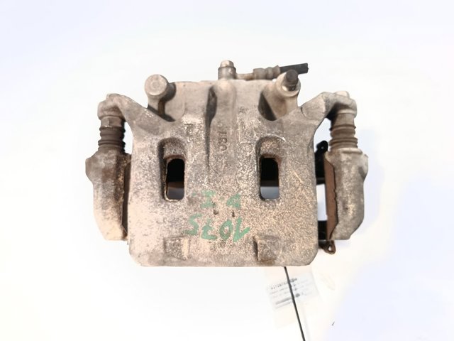 Suporte do freio dianteiro esquerdo 41011EG50A NISSAN