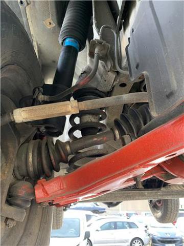 Mola dianteira 4111160A01 SUZUKI