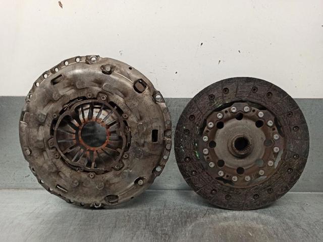 Kit de embraiagem (3 peças) 4120024720 HYUNDAI