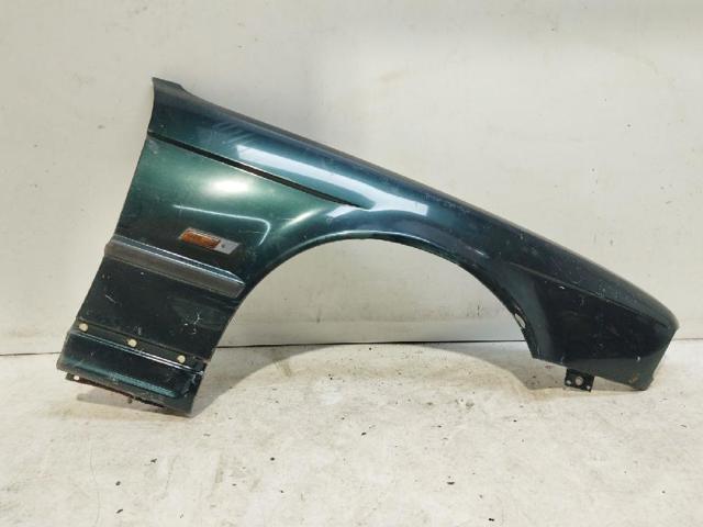 Pára-lama dianteiro direito BMW 5  E34 ao melhor preço