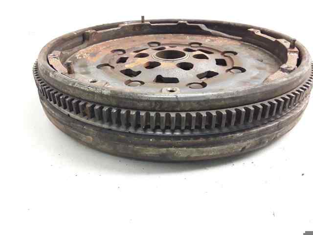 Volante de motor 415025010 VAG
