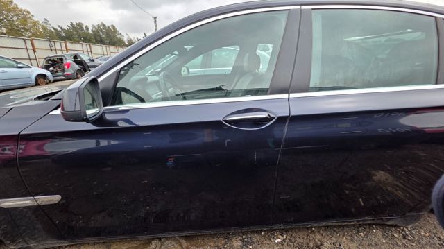  BMW 7  (F01, F02, F03, F04)