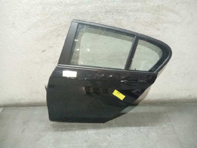 Porta traseira esquerda 41525A2A397 BMW