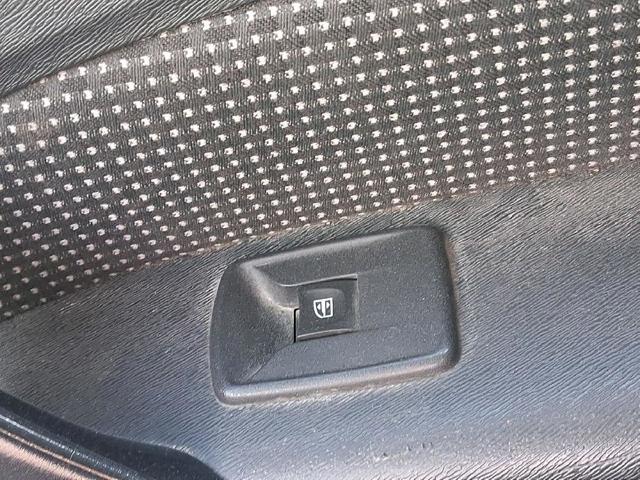 Botão dianteiro direito de ativação de motor de acionamento de vidro 4158210081 MERCEDES