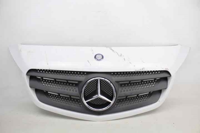 Grelha do radiador 4158880023 MERCEDES