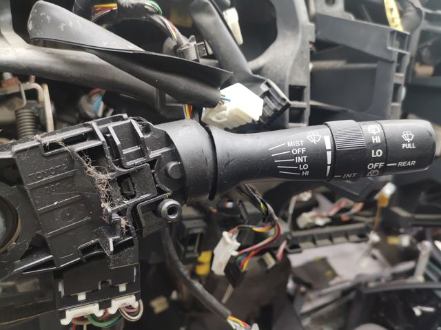 4210017F220 Toyota