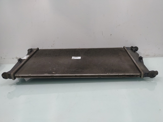 Radiador de esfriamento de motor 4220008431 MAZDA