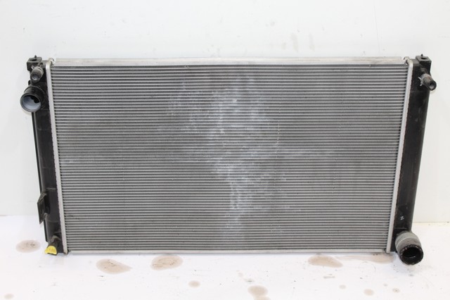 Radiador de esfriamento de motor 4221353980 TOYOTA