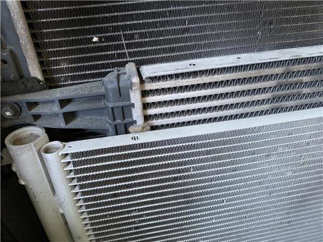 Radiador de intercooler 42348293 OPEL