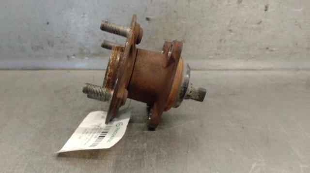 Cubo traseiro 424500D111 TOYOTA