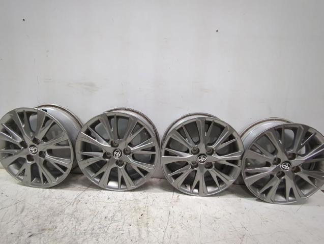 426110DG70 Toyota