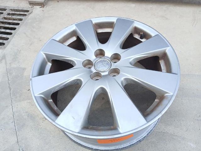 42611YY200 Toyota