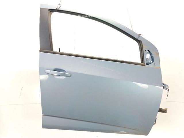 Porta dianteira direita 42662846 GM