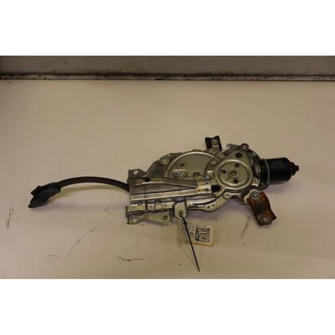 Motor acionador de abertura/fechamento de porta-malas (de 3ª/5ª porta traseira) 42710710030 NISSAN